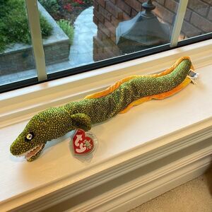 Morrie the Eel 2000 Ty Beanie Baby Mint Condition with all tags attached